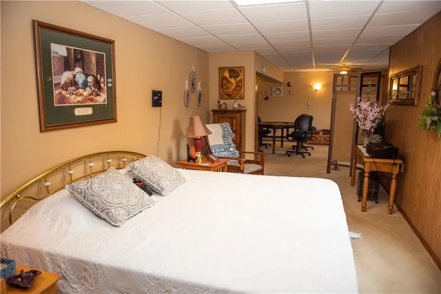 $335,000 | 19001 Sunrise Drive, Belton, MO 64012