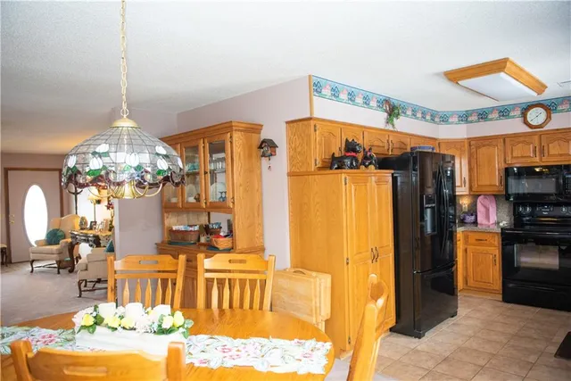 $335,000 | 19001 Sunrise Drive, Belton, MO 64012