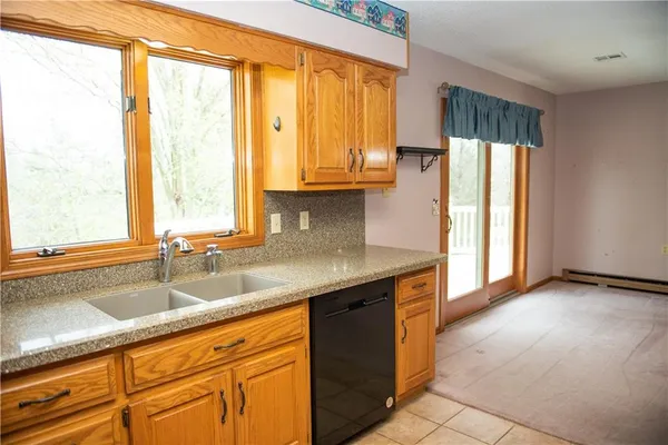 $315,000 | 19001 Sunrise Drive, Belton, MO 64012