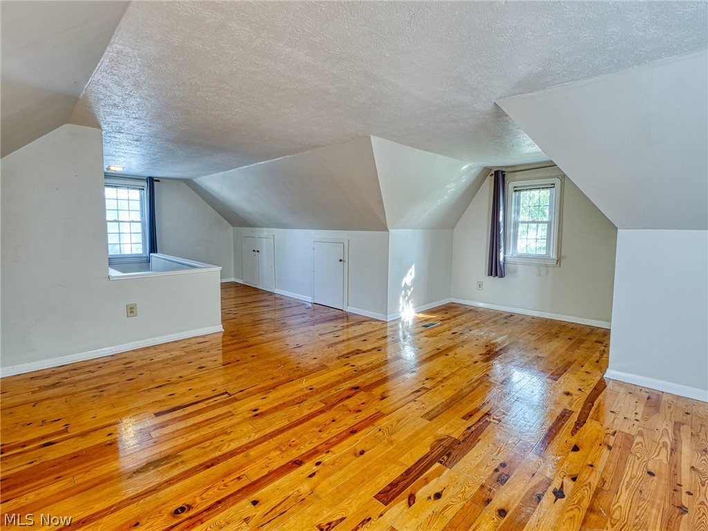 15834 Munn Road Cleveland, OH 44111 - Photo 14 of 21 Gallery Image 14