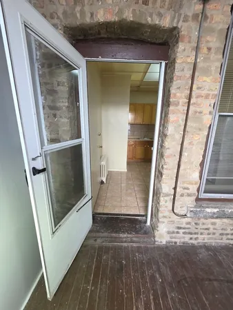 a view of entryway