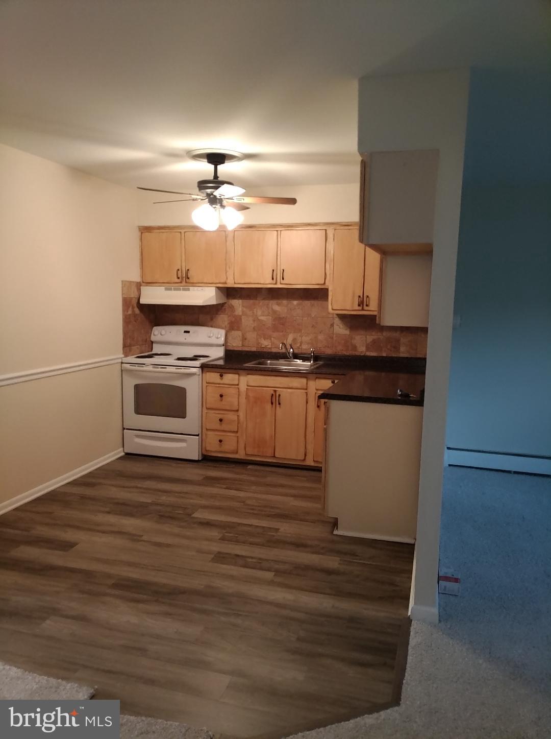 50 North Fellowship Road, Unit 602 Maple Shade, NJ 08052 - Photo 4 of 10 Gallery Image 4
