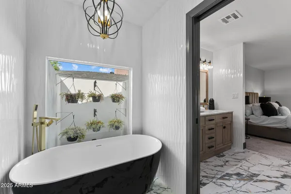 $845,000 | 2818 East Malapai Drive, Phoenix, AZ 85028