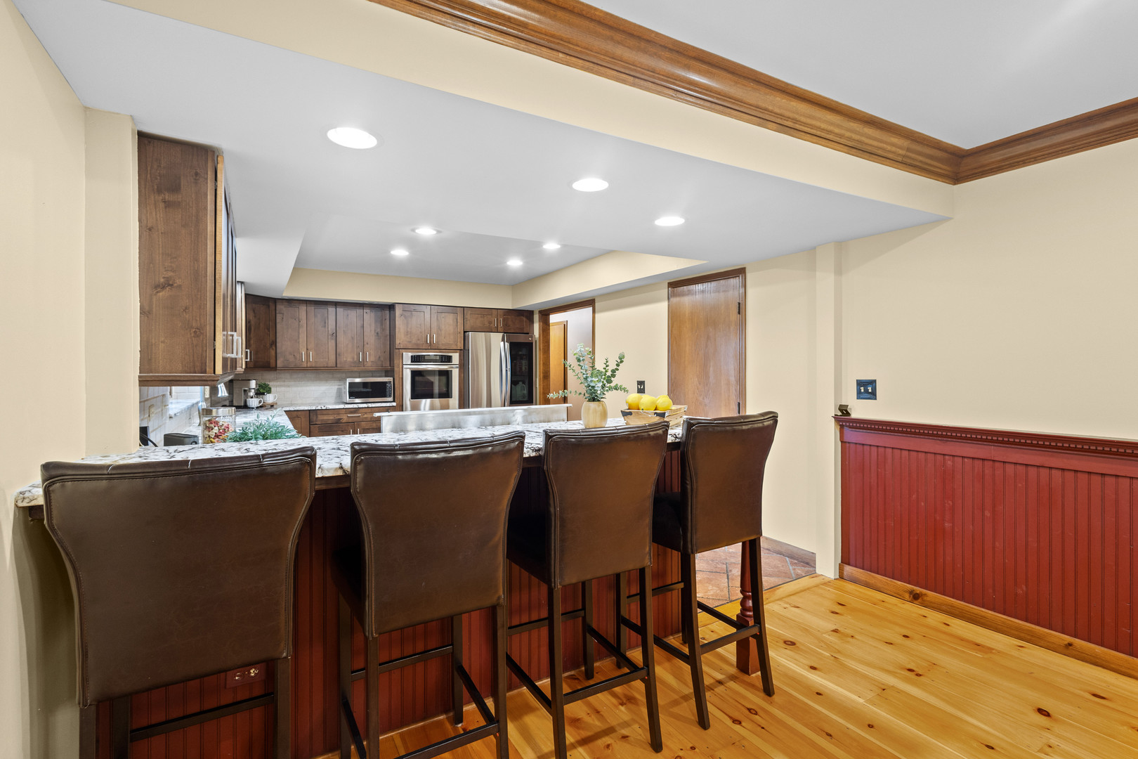 16 Old Barn Road Hawthorn Woods, IL 60047 - Photo 10 of 42