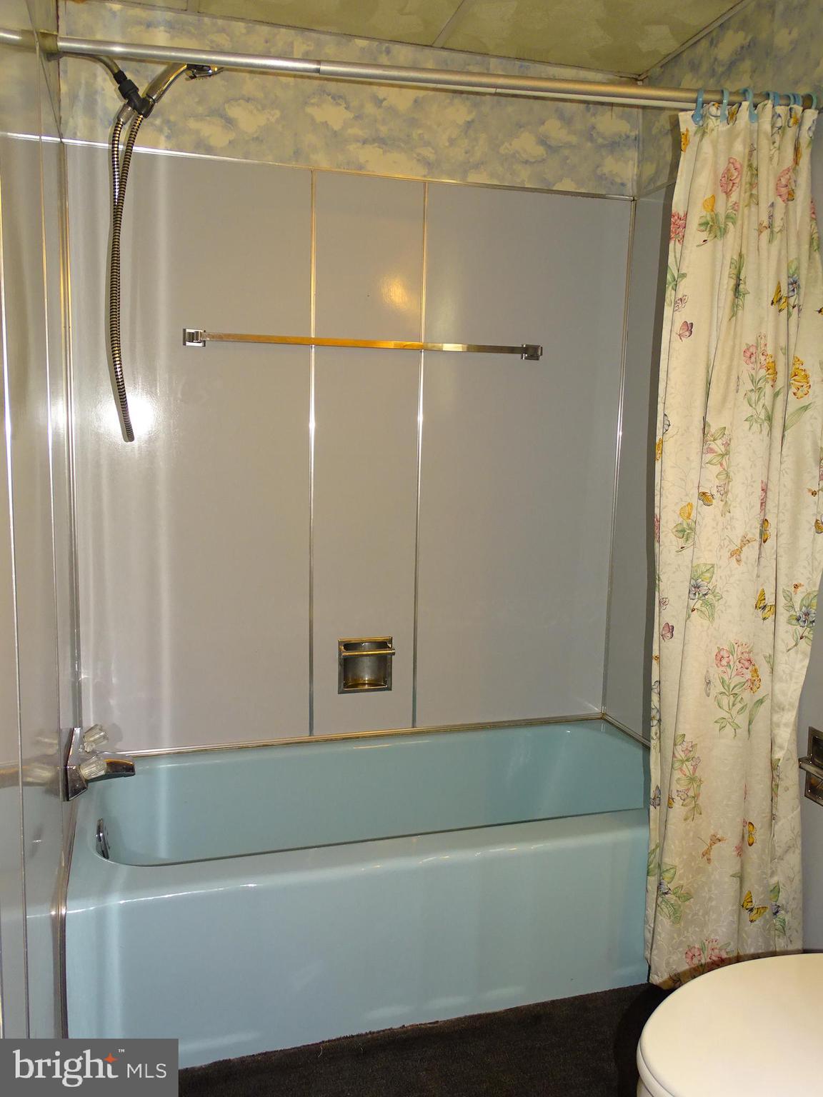 5095 Harmony Grove Road Dover, PA 17315 - Photo 20 of 28 Gallery Image 20