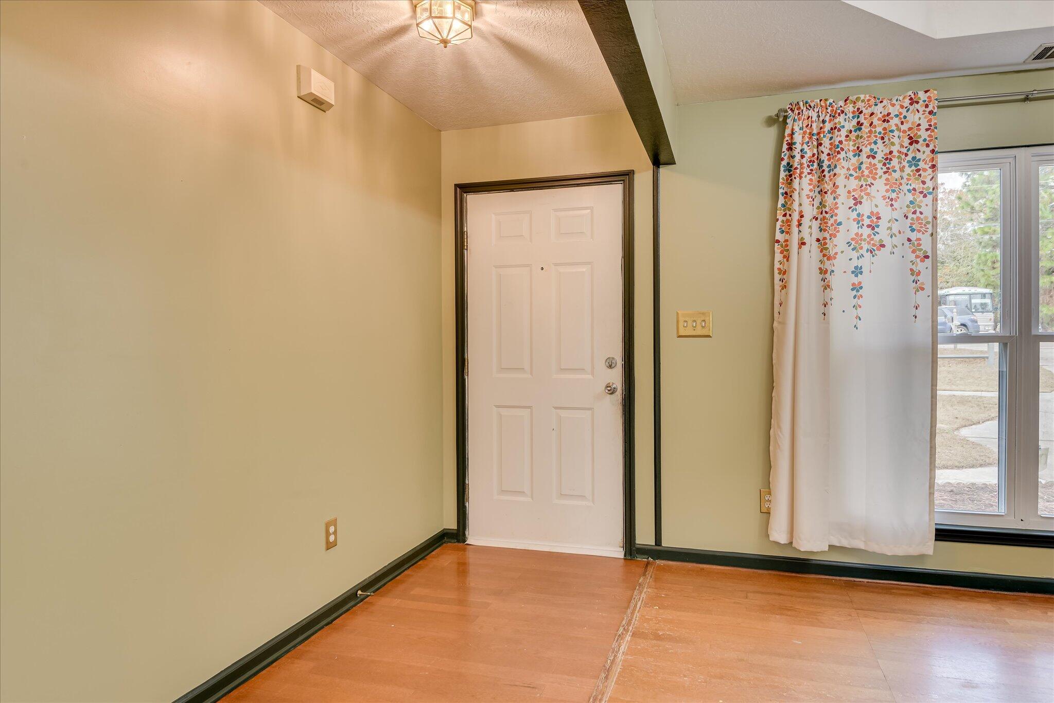 462 Old Sudlow Lake Road North Augusta, SC 29841 - Photo 6 of 34 06-106