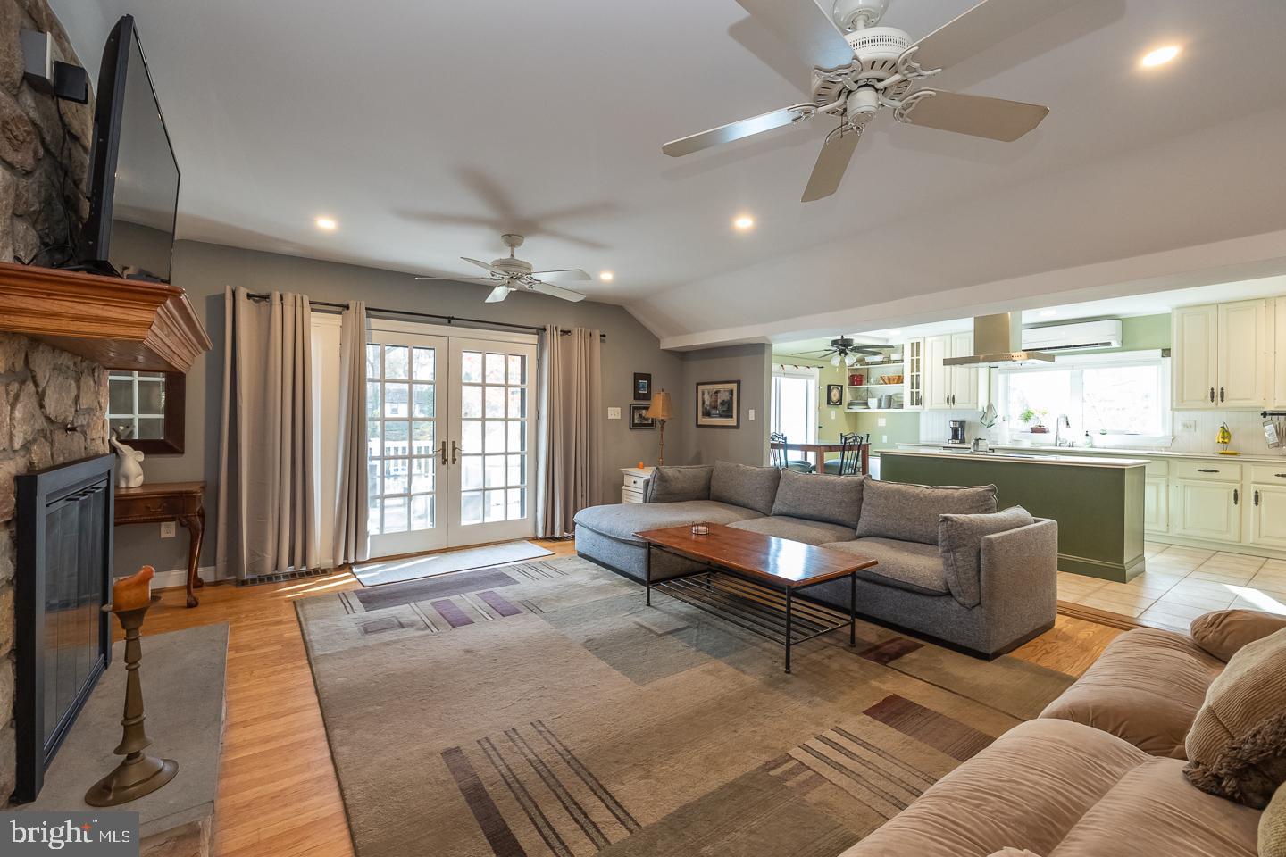48 Delmont Road Newtown Square, PA 19073 - Photo 7 of 28 Gallery Image 7