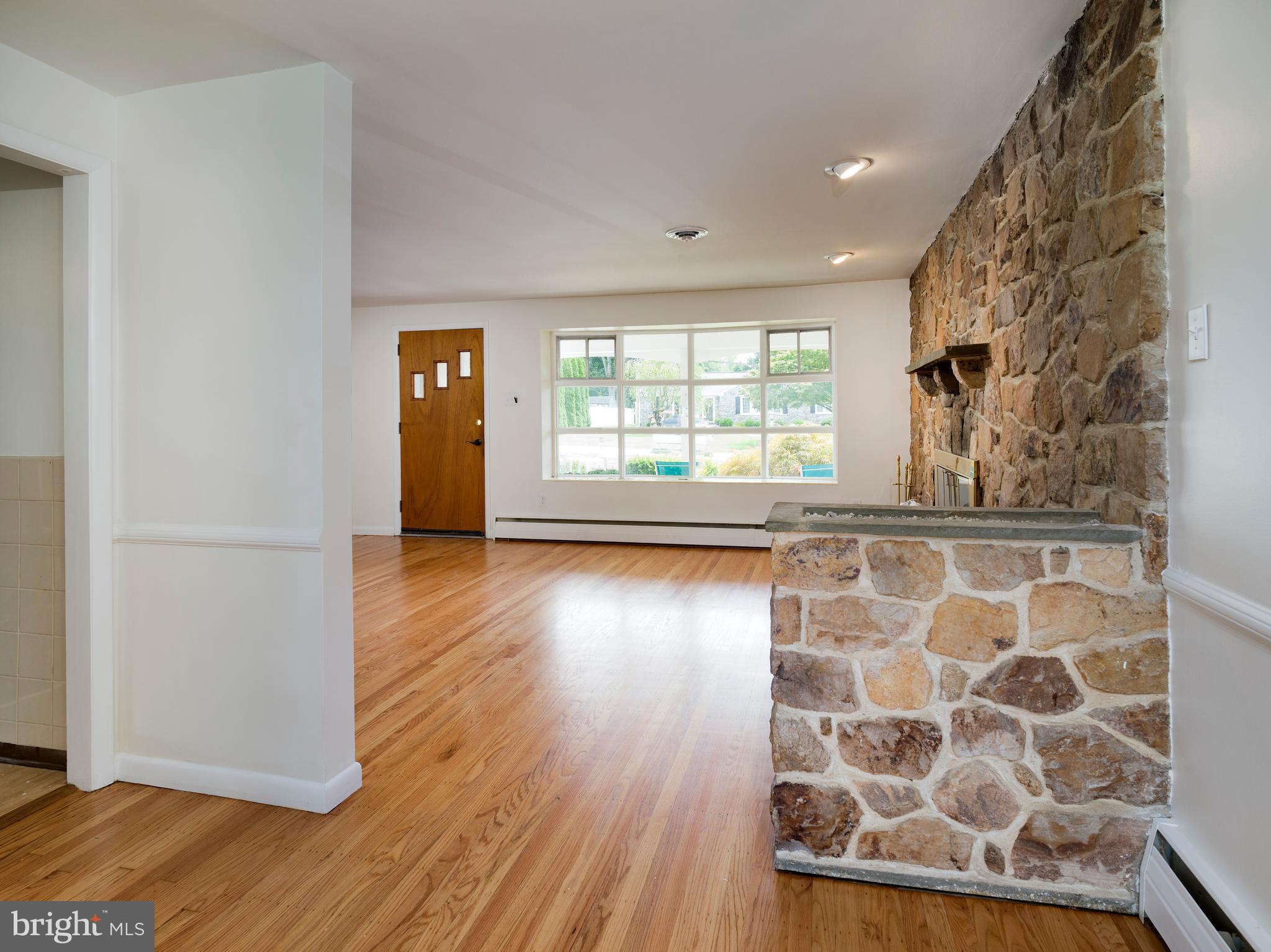 1521 Overhill Road West Chester, PA 19382 - Photo 4 of 30 Entrance