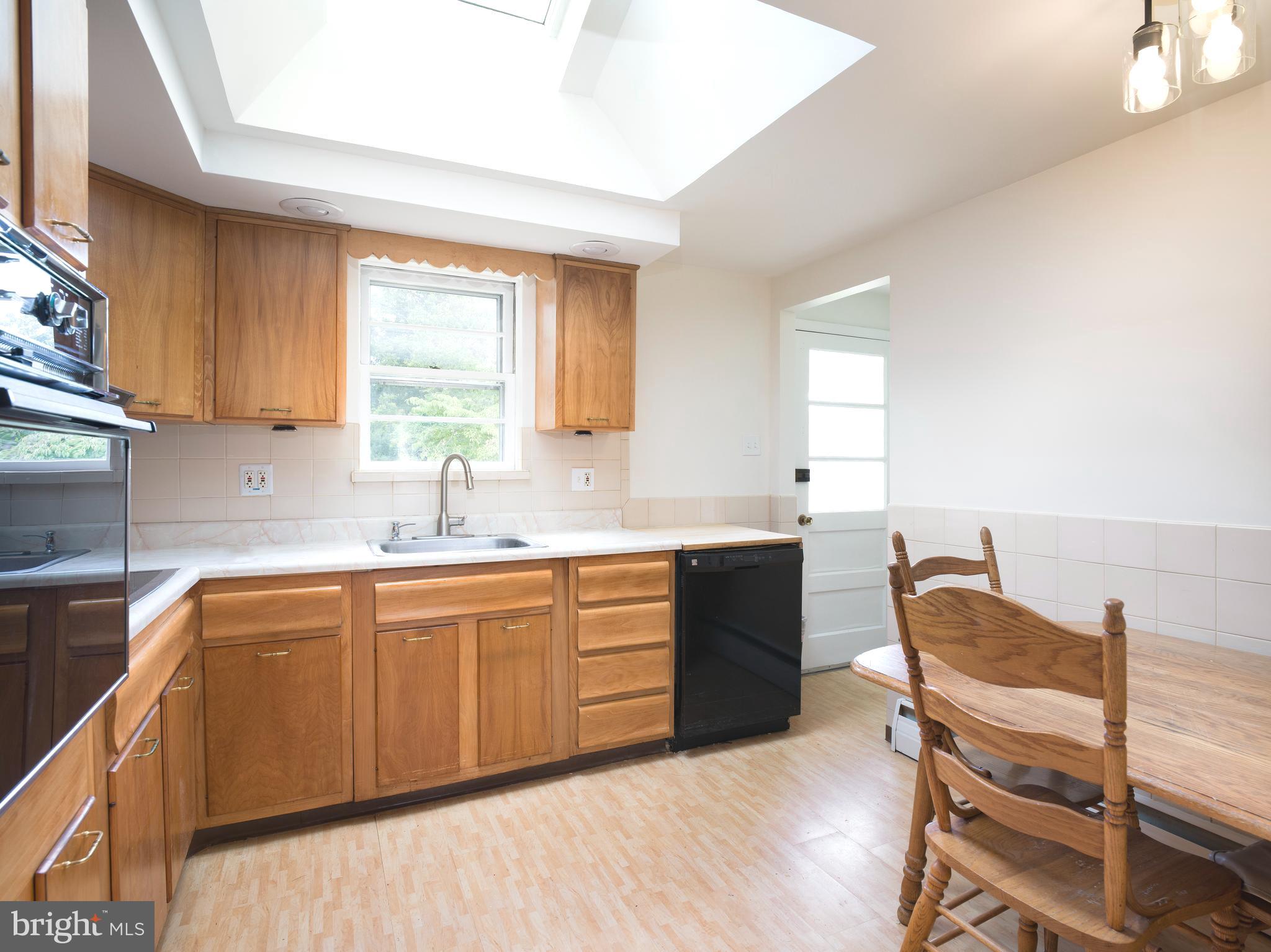 1521 Overhill Road West Chester, PA 19382 - Photo 9 of 30 Kitchen