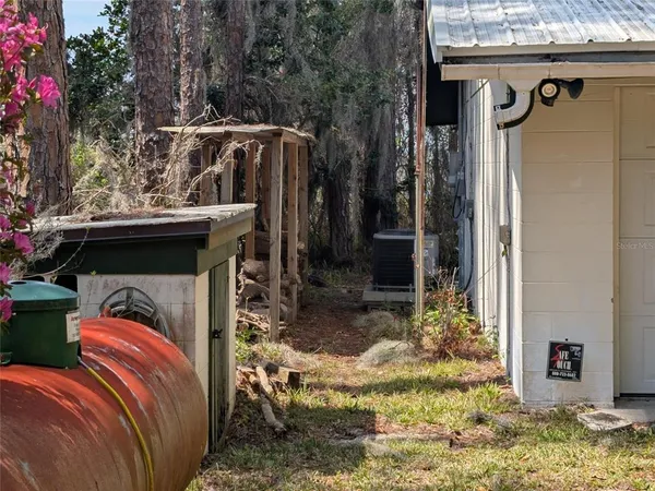 $329,900 | 23797 Northeast 189th Street, Fort McCoy, FL 32134