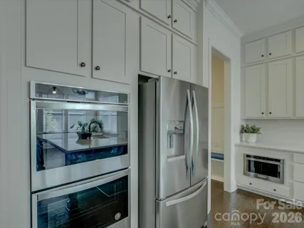 $690,000 | 4797 Killian Crossing Drive, Denver, NC 28037