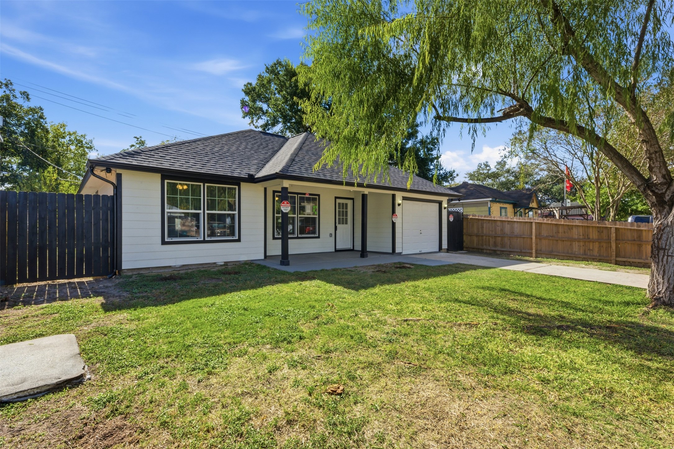 111 Calvin Street Pasadena, TX 77506 - Photo 30 of 40 front view of a house with a yard