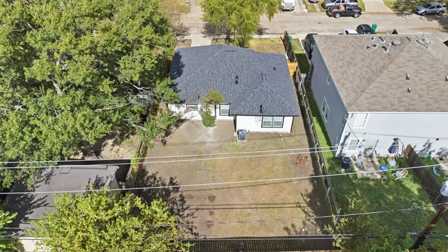$219,990 | 111 Calvin Street, Pasadena, TX 77506