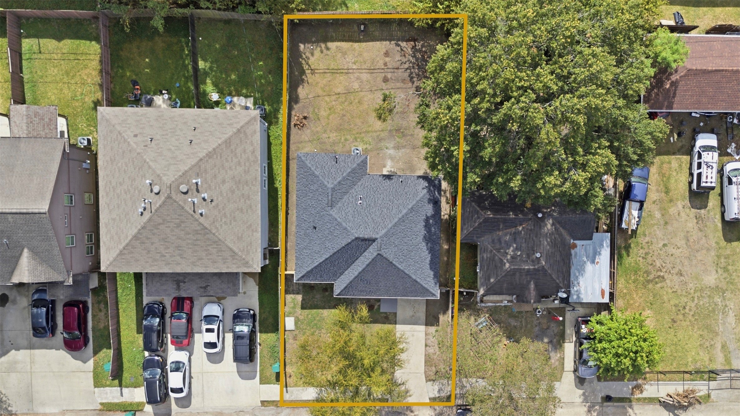 111 Calvin Street Pasadena, TX 77506 - Photo 40 of 40 an aerial view of a house