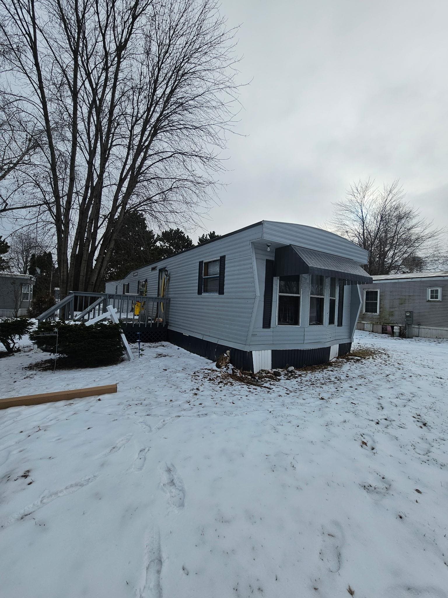 902 Moore Street, Unit 64 Baraboo, WI 53913 - Photo 2 of 11