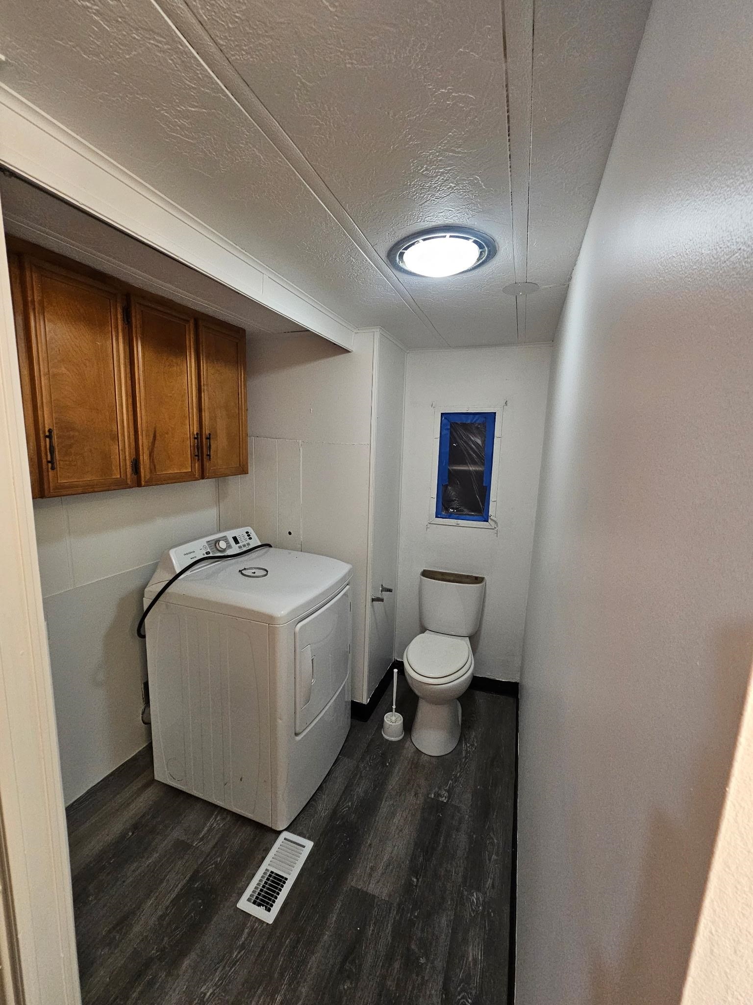 902 Moore Street, Unit 64 Baraboo, WI 53913 - Photo 8 of 11