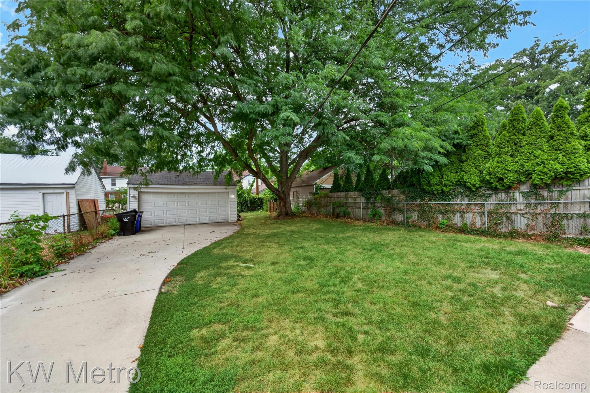 5737 Harvard Road Detroit, MI 48224 - Photo 24 of 25 DSC02009.jpg