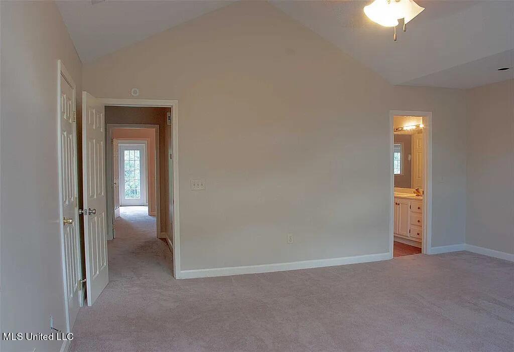 1306 Roxbury Court Jackson, MS 39211 - Photo 21 of 26 E2C8F217-401D-4ED5-B861-54F9E6C8EA9C