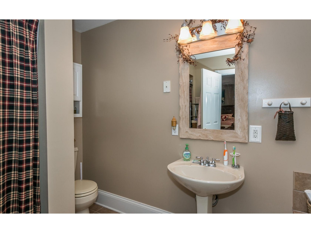 4203 Carters Valley Road Church Hill, TN 37642 - Photo 19 of 24 Photo 19