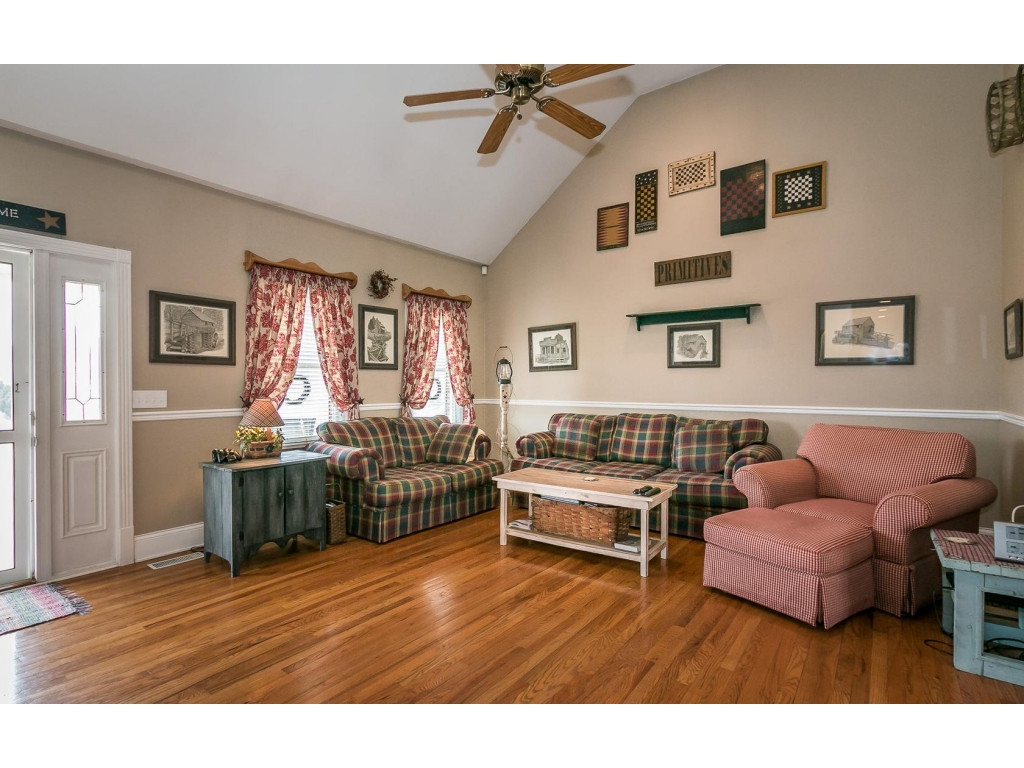 4203 Carters Valley Road Church Hill, TN 37642 - Photo 3 of 24 Photo 3