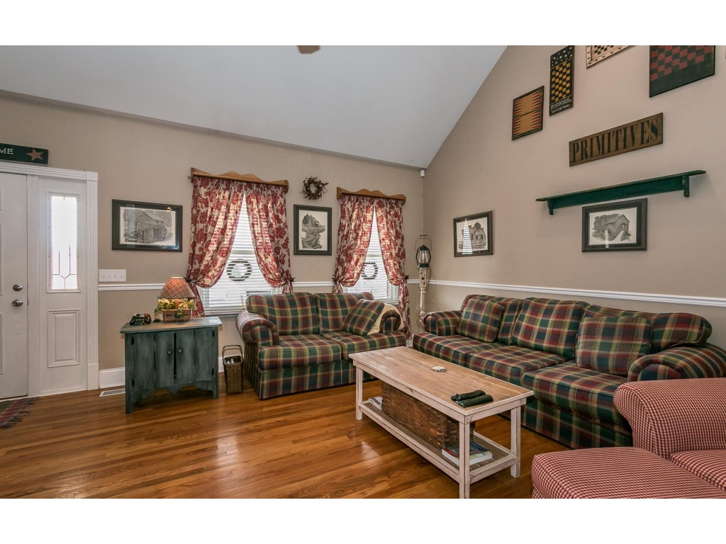 4203 Carters Valley Road Church Hill, TN 37642 - Photo 4 of 24 Photo 4