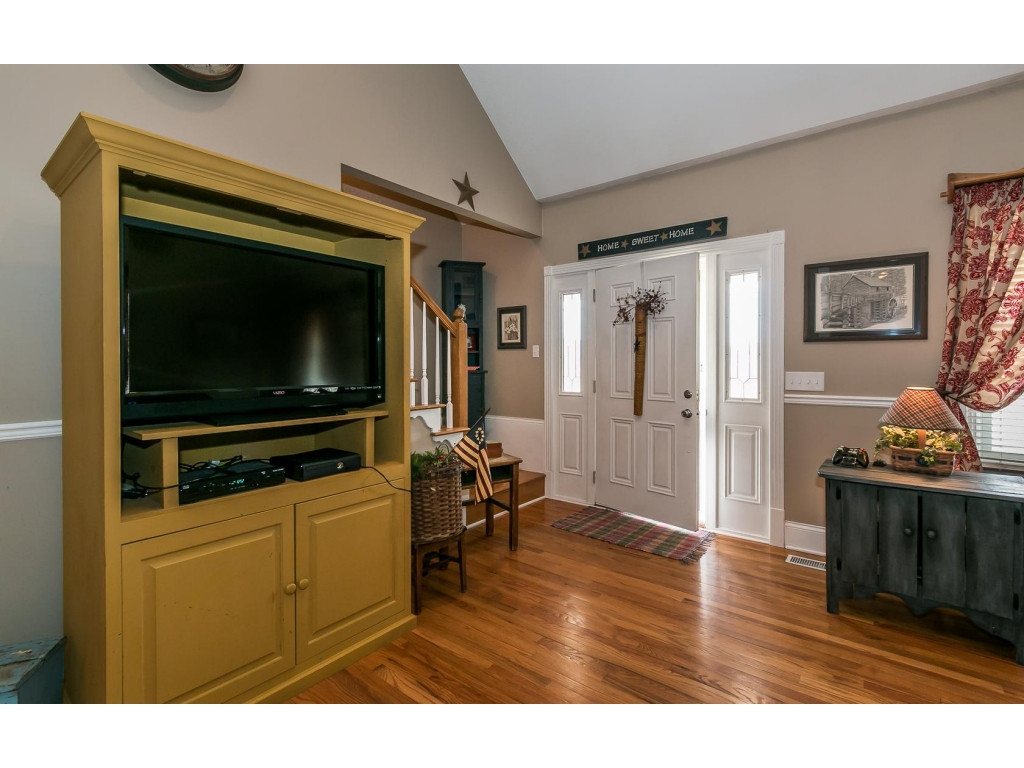 4203 Carters Valley Road Church Hill, TN 37642 - Photo 5 of 24 Photo 5