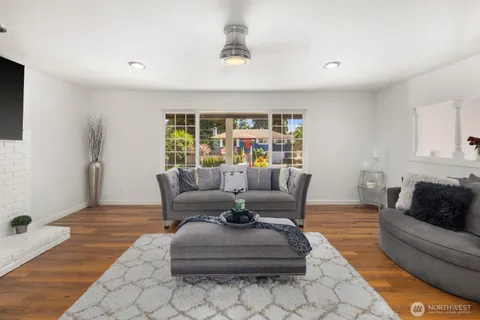 $615,000 | 2102 Southwest 322nd Street, Federal Way, WA 98023