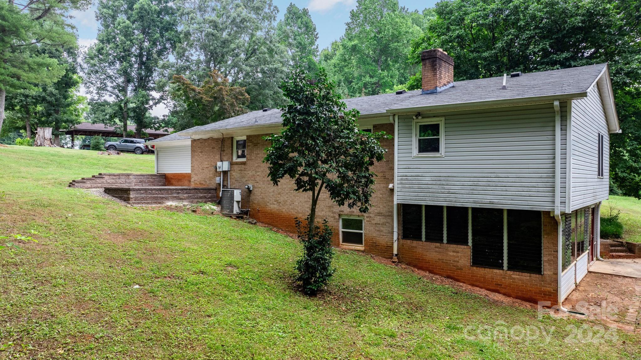 1099 Mini Drive Conover, NC 28613 - Photo 9 of 45 Gallery Image 9