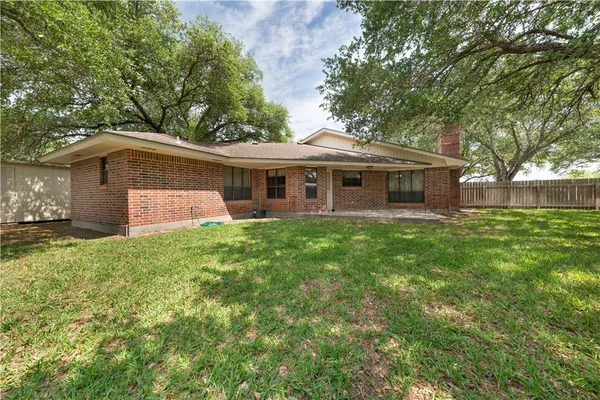 $245,000 | 503 Wendt Street, Orange Grove, TX 78372