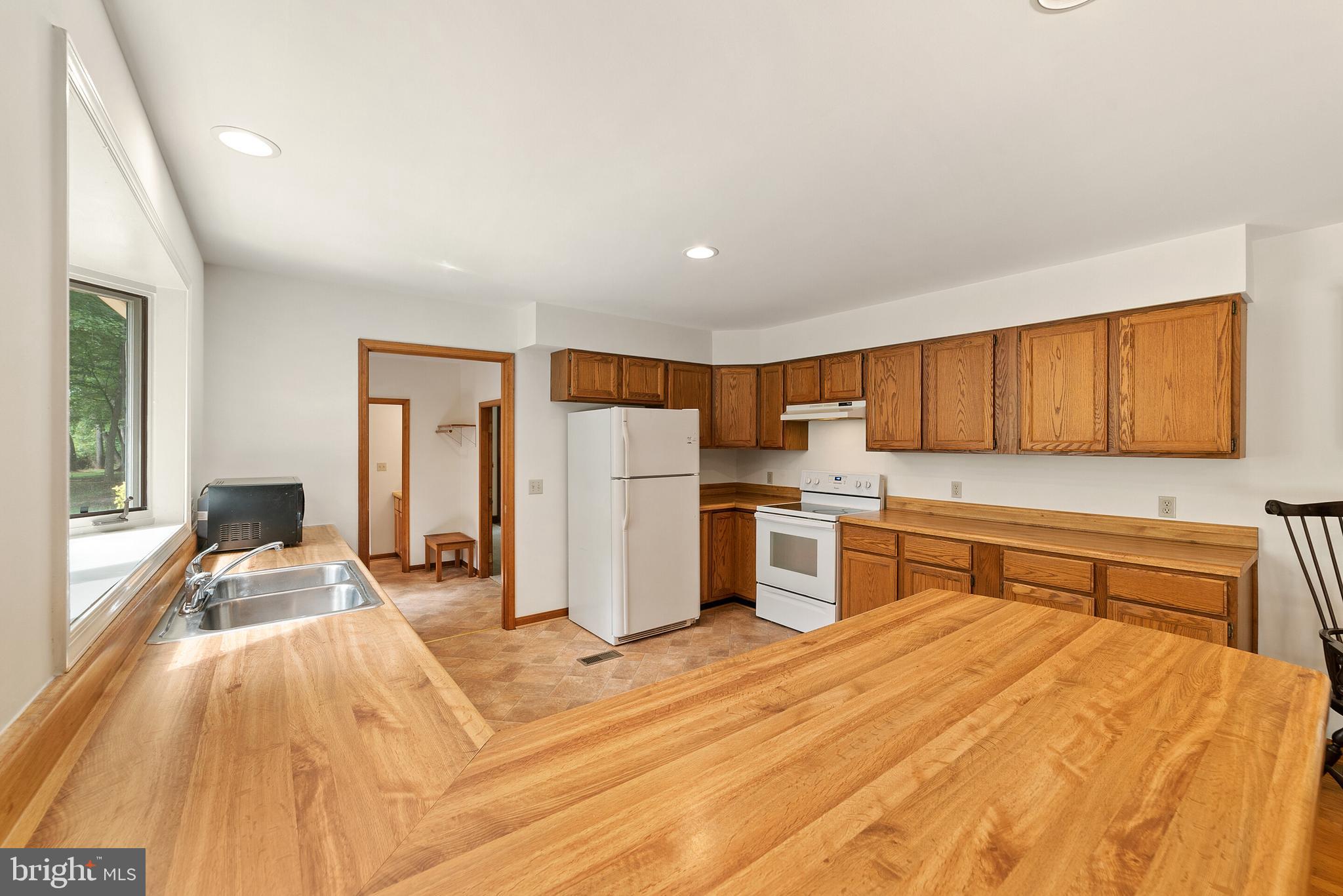 236 Lizzie Mills Road Castleton, VA 22716 - Photo 21 of 50