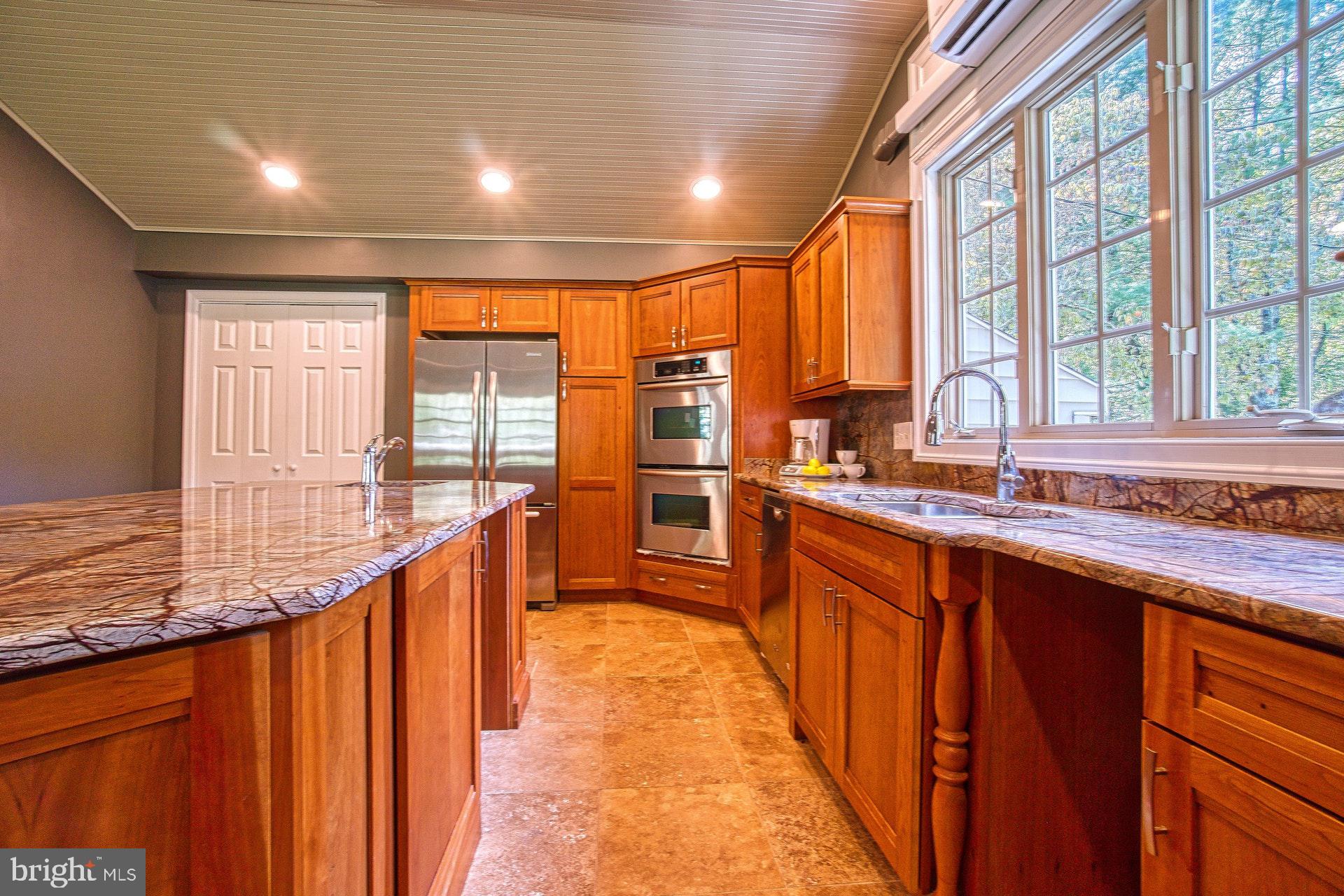 381 Swindler Hollow Road Sperryville, VA 22740 - Photo 10 of 31