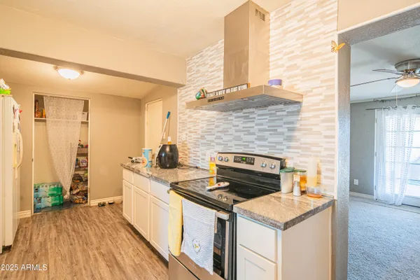 $328,900 | 206 North 5th Street, Avondale, AZ 85323