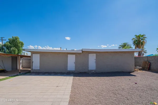$328,900 | 206 North 5th Street, Avondale, AZ 85323