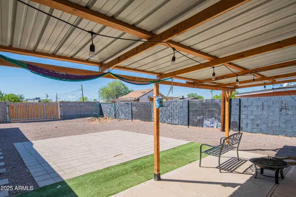 $328,900 | 206 North 5th Street, Avondale, AZ 85323