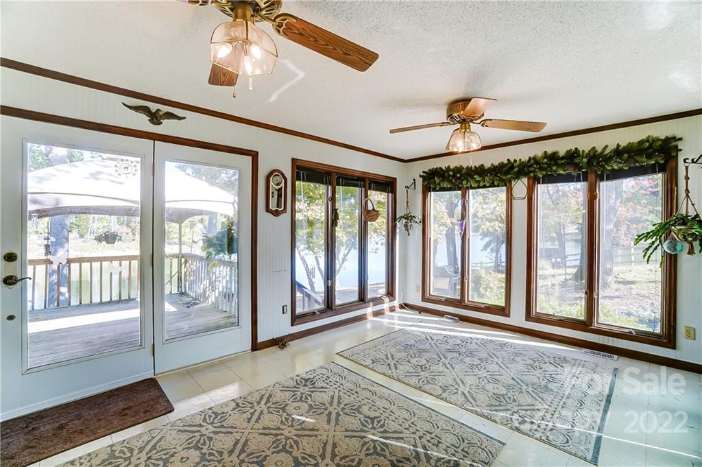 968 Rocky Point Lane Tega Cay, SC 29708 - Photo 17 of 40 Gallery Image 17