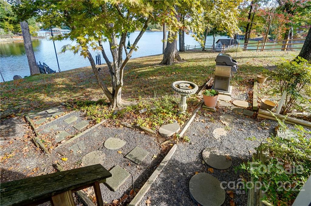 968 Rocky Point Lane Tega Cay, SC 29708 - Photo 33 of 40 Gallery Image 33