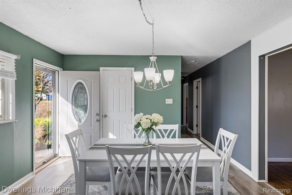 14081 Lenmoore Road Belleville, MI 48111 - Photo 22 of 34