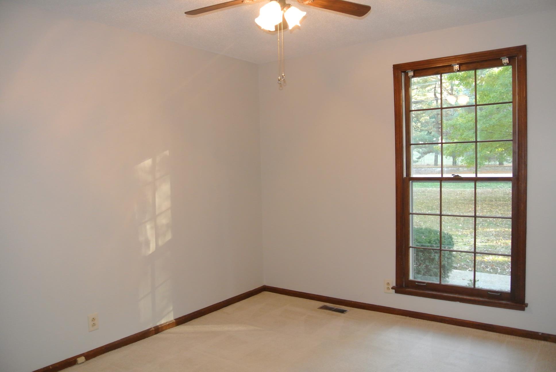 3041 Trough Springs Road Clarksville, TN 37043 - Photo 10 of 15 Gallery Image 10