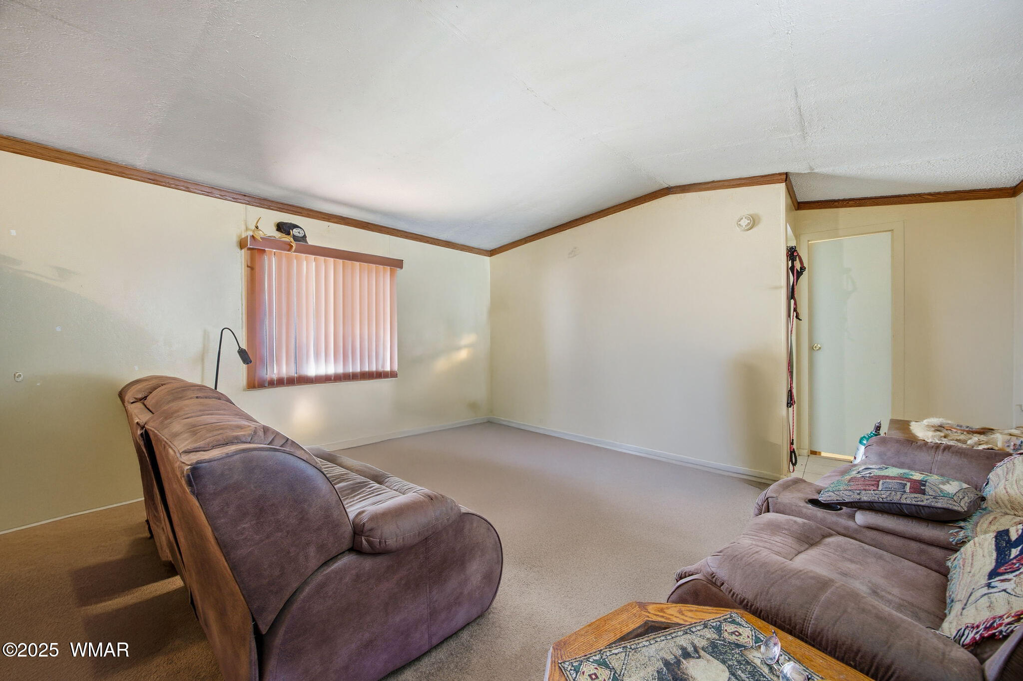 703 East Frontier Street, Unit 31 Payson, AZ 85541 - Photo 7 of 21 a living room with furniture