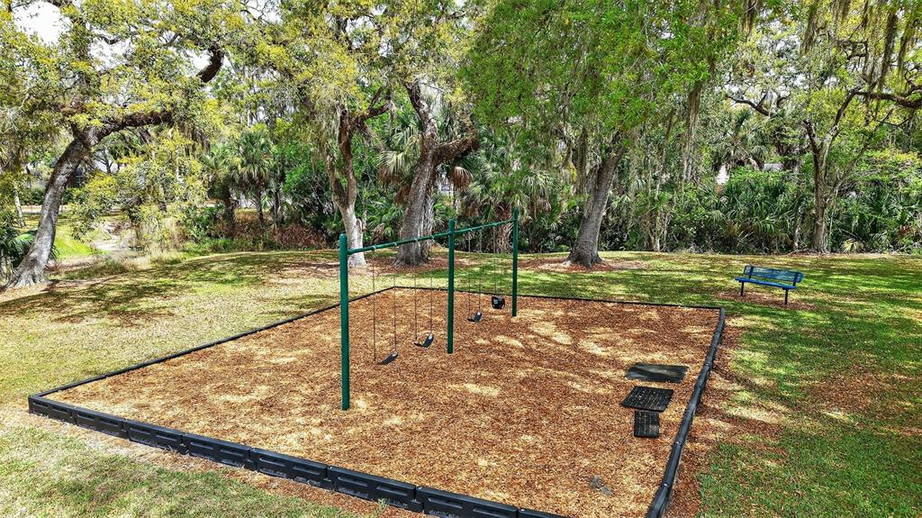 9761 Fox Chapel Road Tampa, FL 33647 - Photo 36 of 43