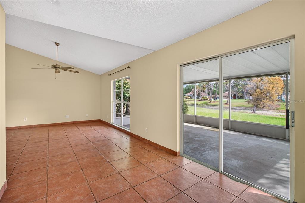 9761 Fox Chapel Road Tampa, FL 33647 - Photo 9 of 43