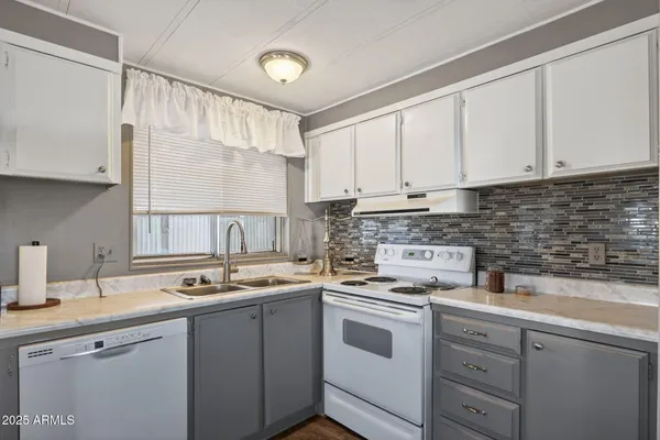 $23,000 | 201 South Greenfield Road, Unit 310, Mesa, AZ 85206