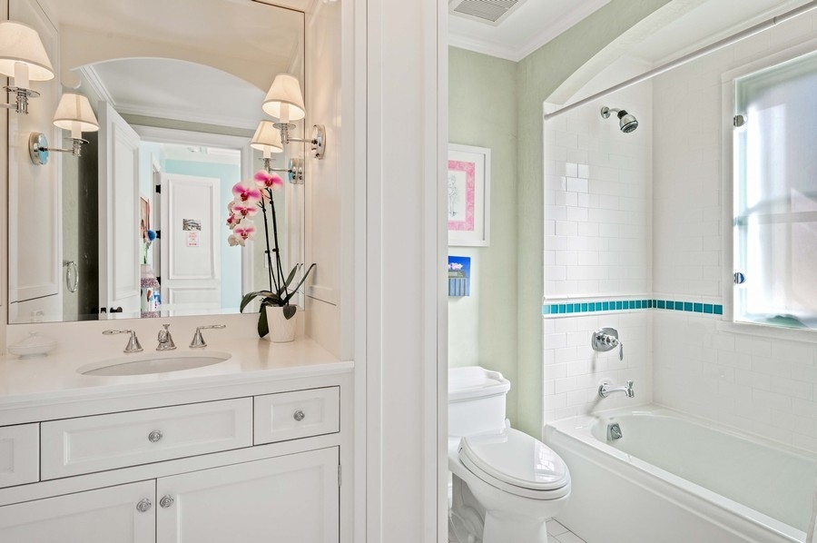 312 Woodley Road Winnetka, IL 60093 - Photo 48 of 96