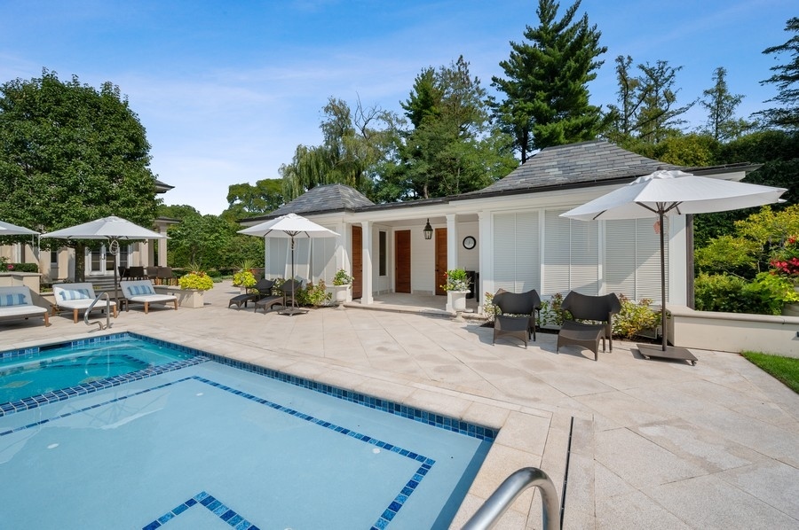 312 Woodley Road Winnetka, IL 60093 - Photo 67 of 96