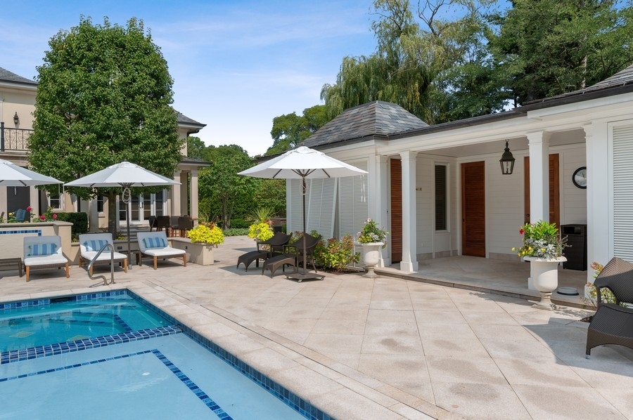 312 Woodley Road Winnetka, IL 60093 - Photo 72 of 96