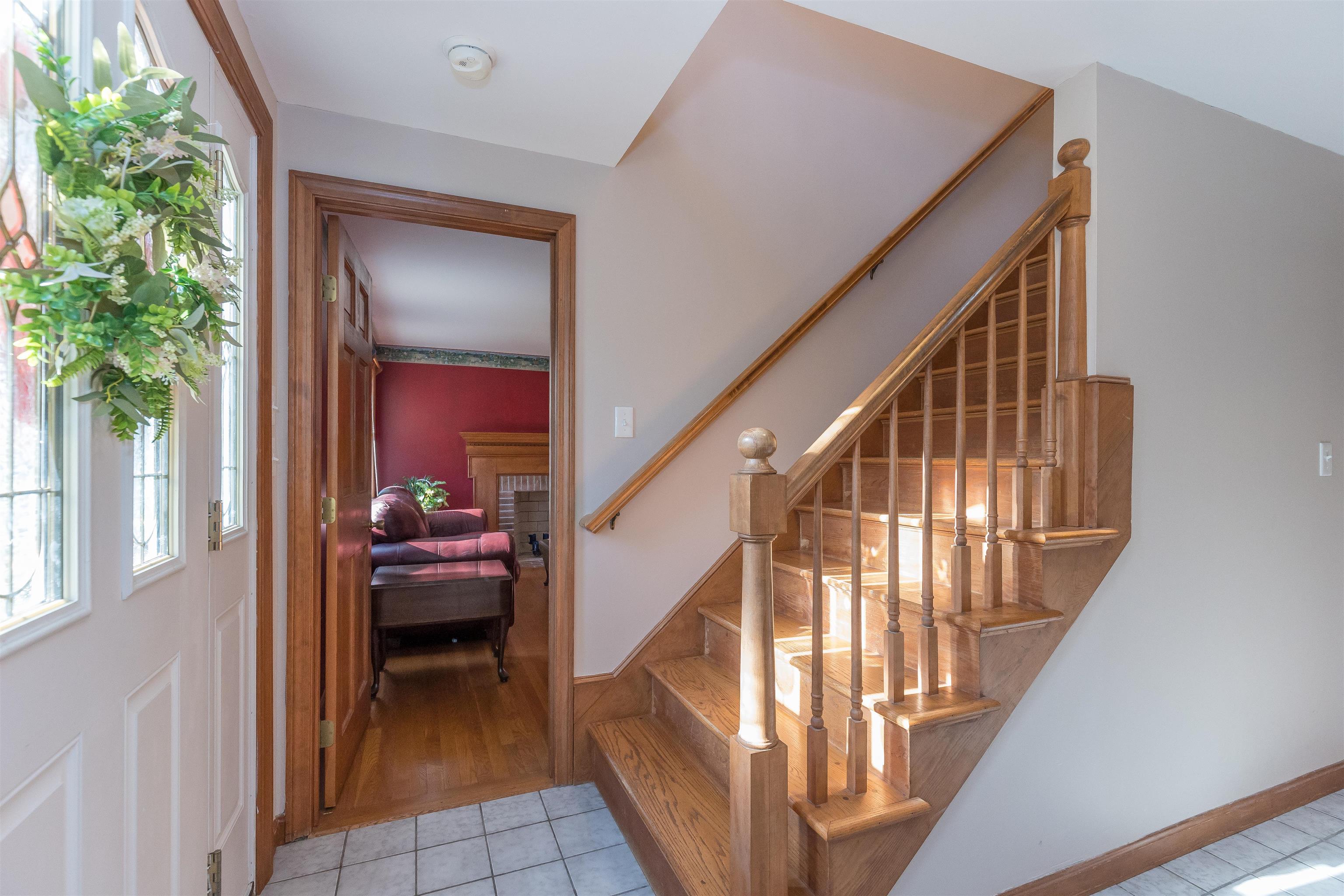 19 Berkeley Street Pelham, NH 03076 - Photo 18 of 40