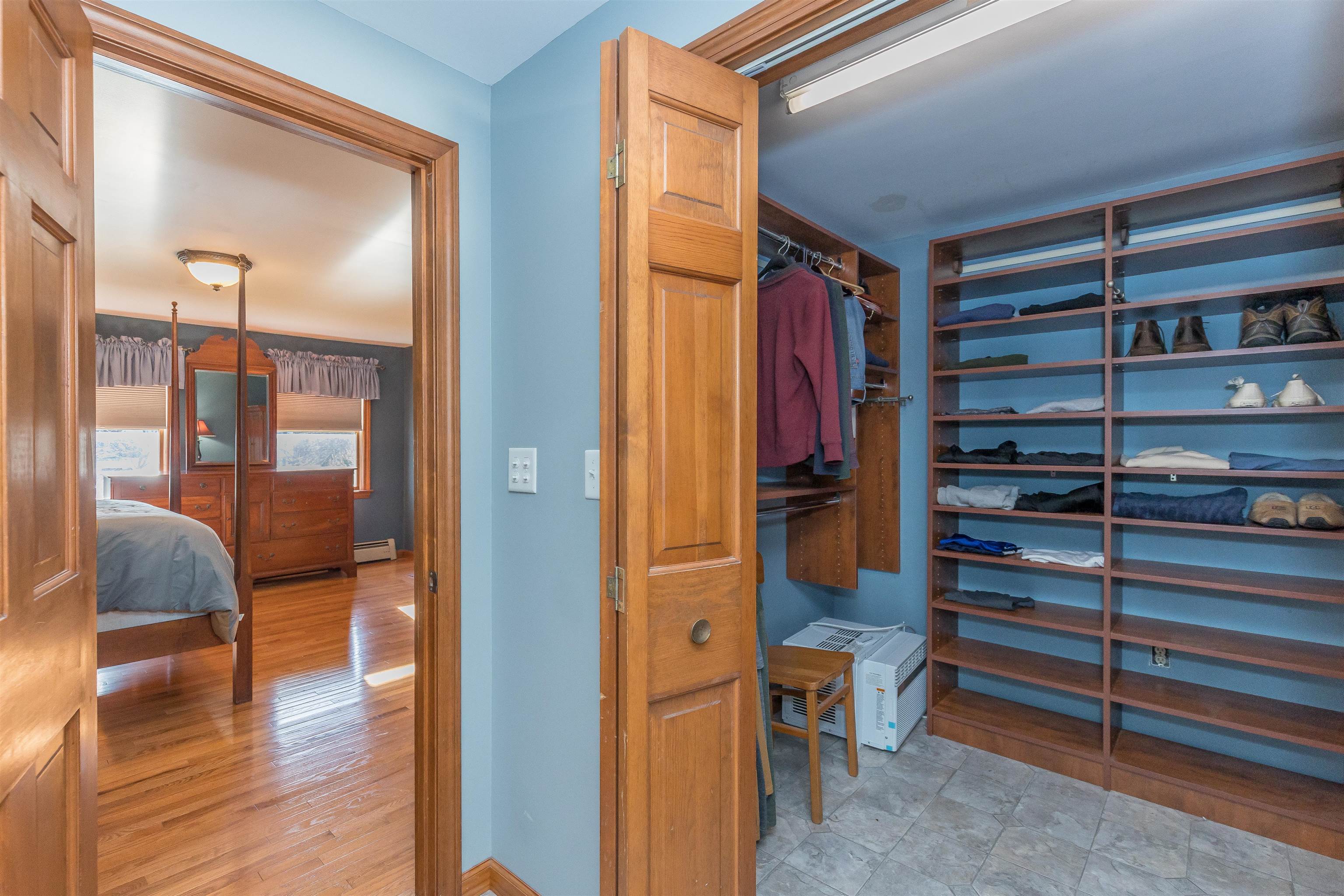 19 Berkeley Street Pelham, NH 03076 - Photo 32 of 40