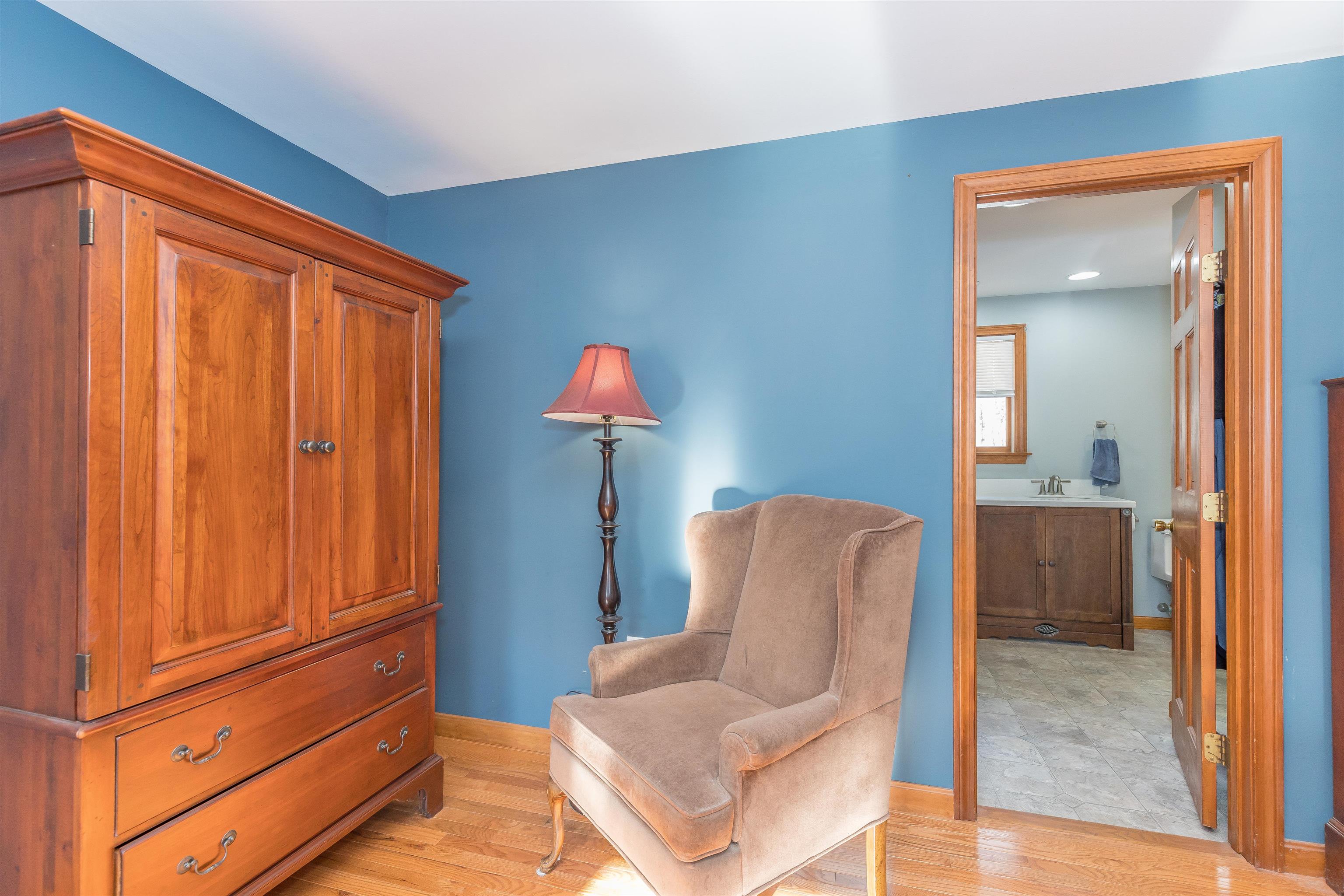 19 Berkeley Street Pelham, NH 03076 - Photo 35 of 40