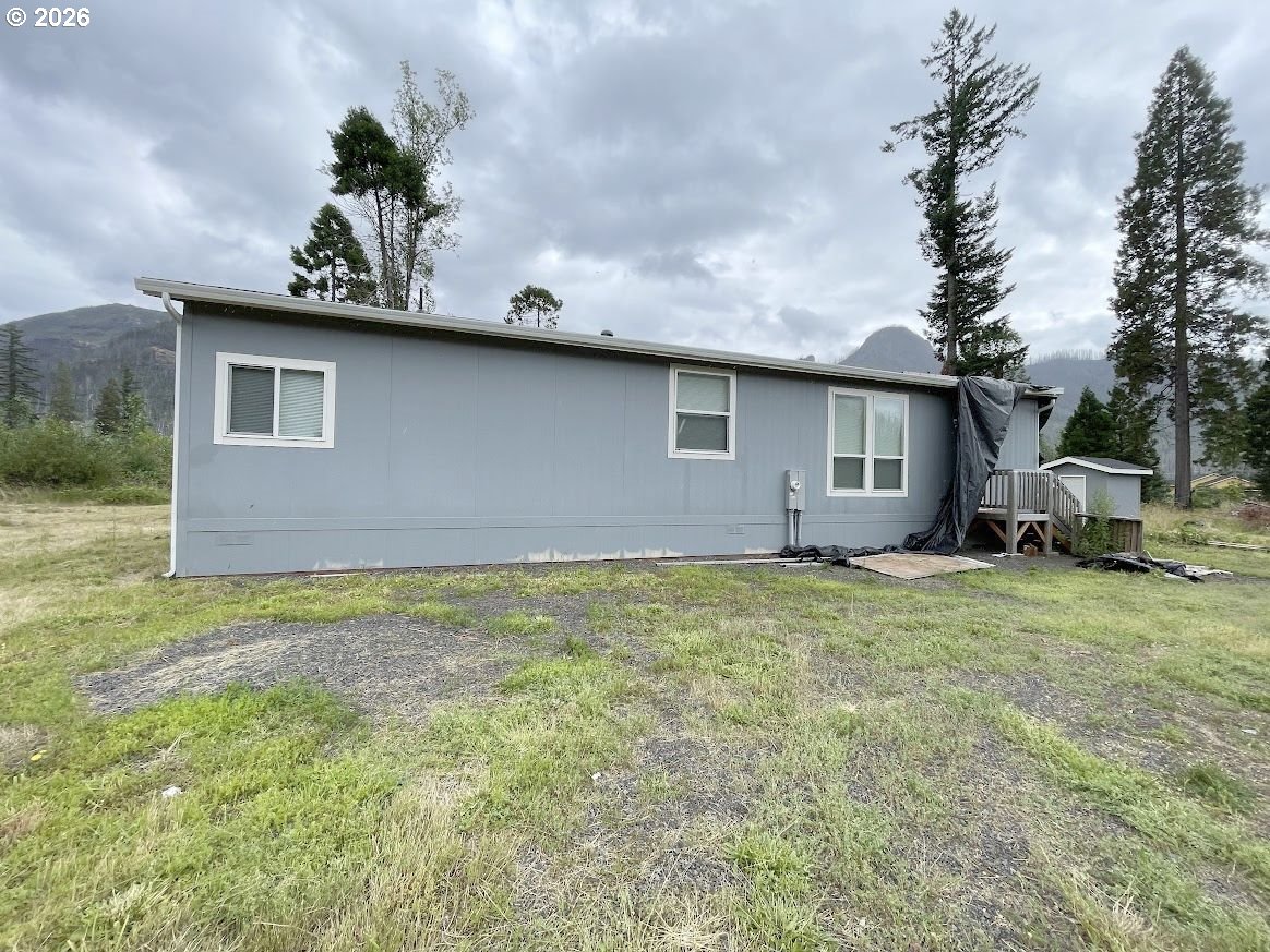 91163 Yeager Road Blue River, OR 97413 - Photo 8 of 29