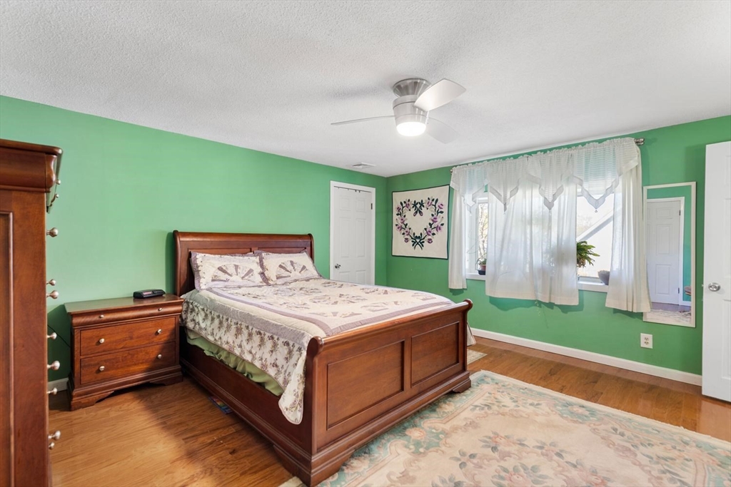 52 Coolidge Road Danvers, MA 01923 - Photo 15 of 28